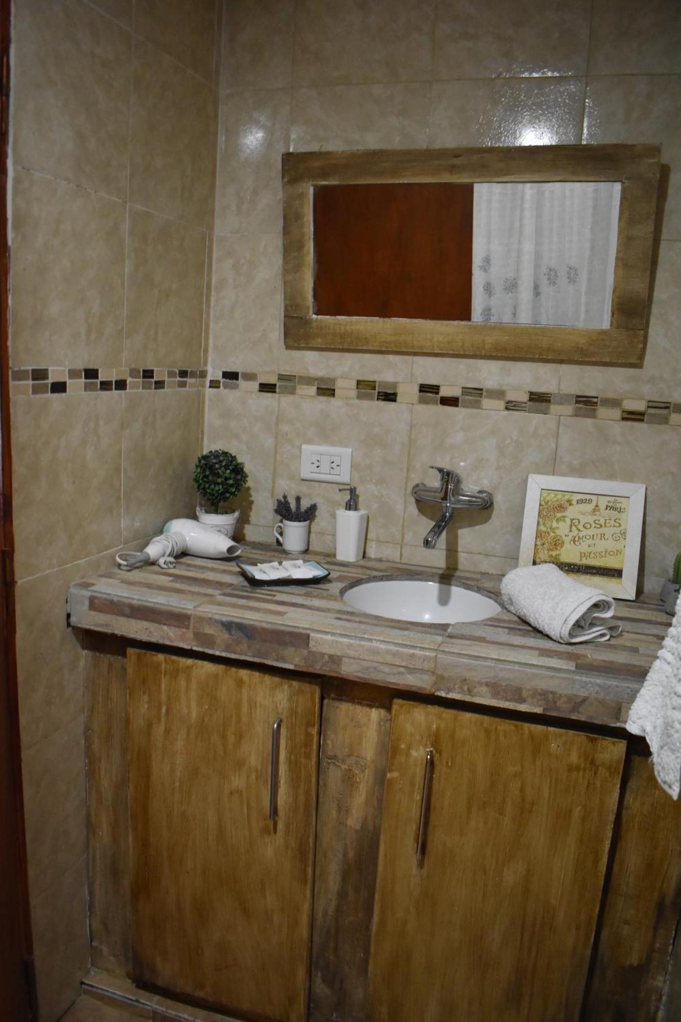 Hotel Cabanas Aparts Tierra De Glaciares 埃尔卡拉法特 外观 照片
